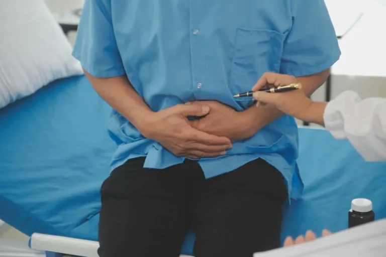 هل دوالي الخصية من الدرجة الأولى تؤثر على الإنجاب؟